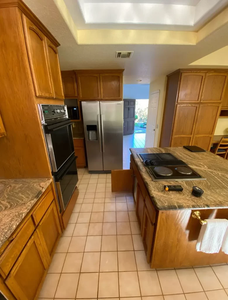 Kitchen Remodel - Before Picture